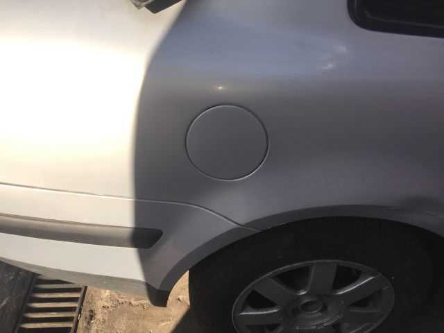 Volkswagen Passat 1997-2004 Çıkma Yedek Depo Kapagı